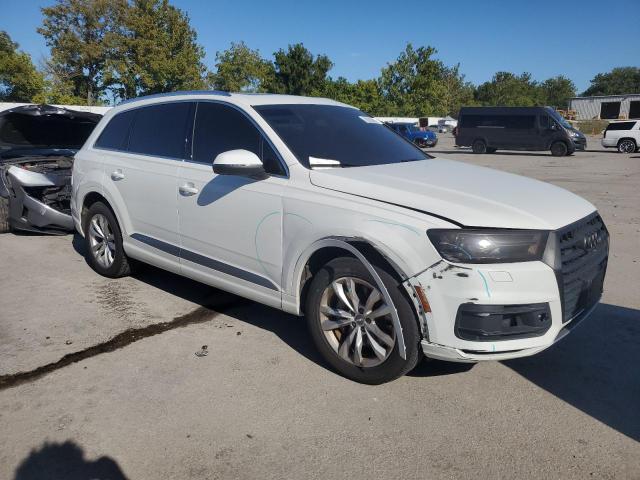 Photo 4 from auction – 2017 AUDI Q7 PREMIUM PLUS with VIN WA1LAAF75HD000790