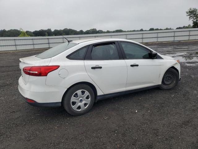 Photo 3 from auction – 2018 FORD FOCUS S with VIN 1FADP3E27JL329308