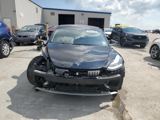 Photo 5 from auction – 2018 TESLA MODEL 3 with VIN 5YJ3E1EB7JF109377