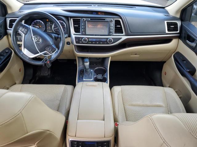 Photo 8 from auction – 2016 TOYOTA HIGHLANDER with VIN 5TDDKRFHXGS224851