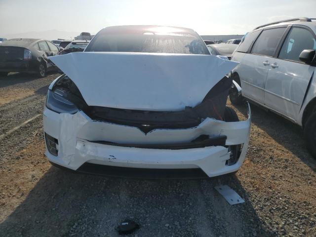 Photo 5 from auction – 2020 TESLA MODEL X with VIN 5YJXCDE23LF262706