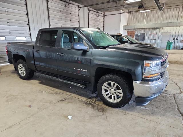Photo 4 from auction – 2017 CHEVROLET SILVERADO with VIN 3GCUKREC4HG342643