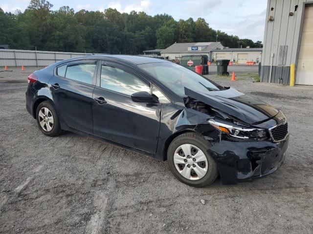 Photo 4 from auction – 2017 KIA FORTE LX with VIN 3KPFK4A72HE134549