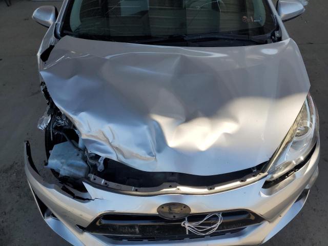 Photo 12 from auction – 2015 TOYOTA PRIUS C with VIN JTDKDTB31F1102223