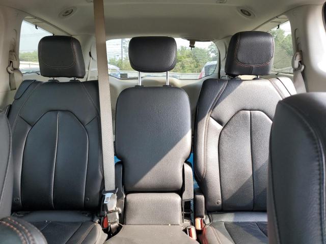 Photo 10 from auction – 2017 CHRYSLER PACIFICA T with VIN 2C4RC1EG1HR570486