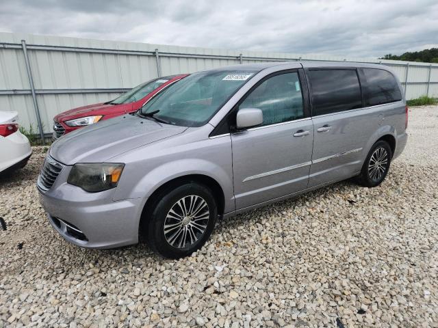 CHRYSLER TOWN & COU 2014 with VIN 2C4RC1HG8ER132510 - Photo from auction