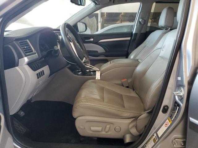 Photo 7 from auction – 2015 TOYOTA HIGHLANDER with VIN 5TDKKRFH6FS075621