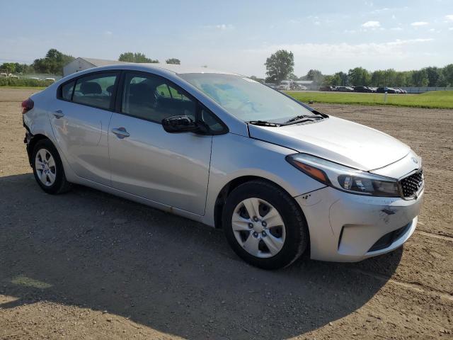 Photo 4 from auction – 2017 KIA FORTE with VIN 3KPFK4A77HE034477