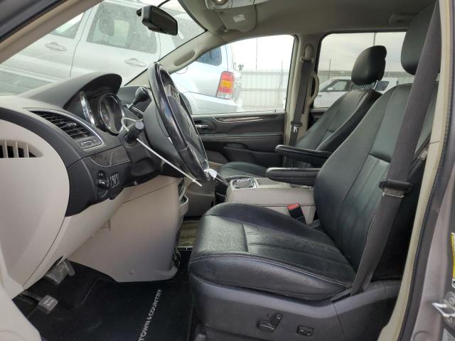 Photo 7 from auction – 2016 CHRYSLER TOWN & COU with VIN 2C4RC1BG9GR290110
