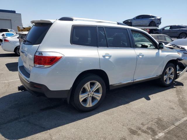 Photo 3 from auction – 2012 TOYOTA HIGHLANDER with VIN 5TDYK3EH3CS058828