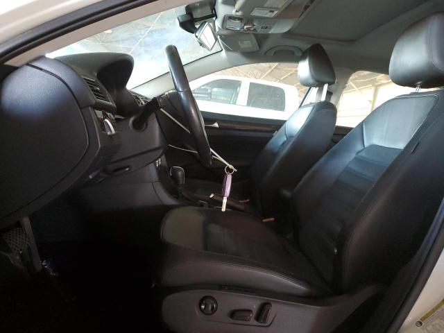 Photo 7 from auction – 2014 VOLKSWAGEN PASSAT SEL with VIN 1VWCT7A35EC047517