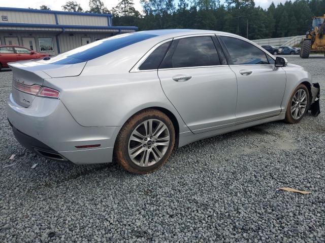 Photo 3 from auction – 2016 LINCOLN MKZ with VIN 3LN6L2G95GR605350