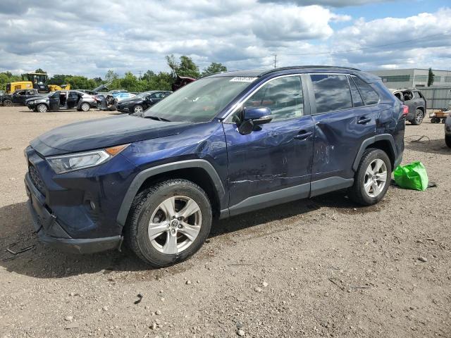 TOYOTA RAV4 XLE 2019 with VIN JTMP1RFV2KD036383 - Photo from auction