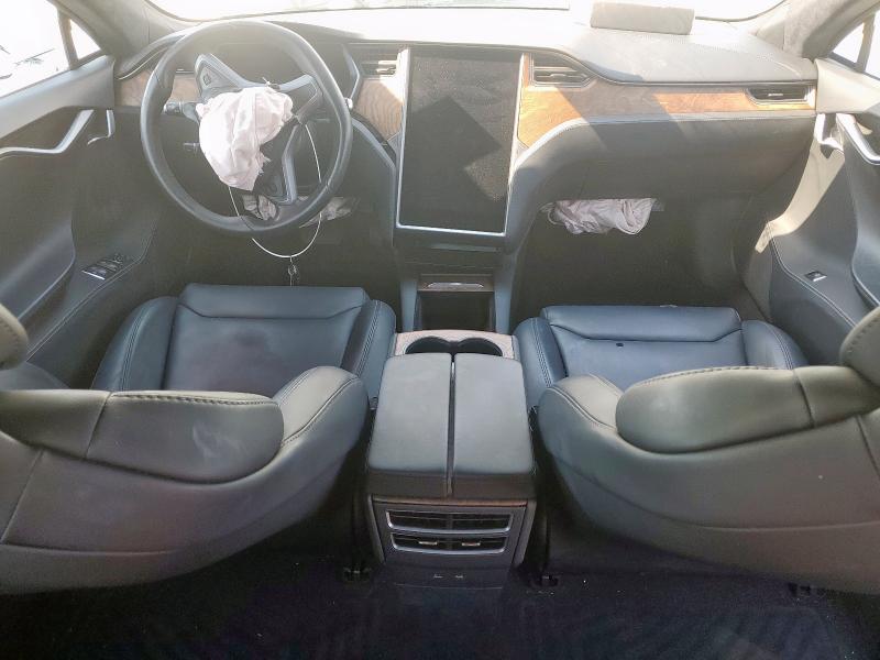Photo 8 from auction – 2020 TESLA MODEL S with VIN 5YJSA1E24LF360674