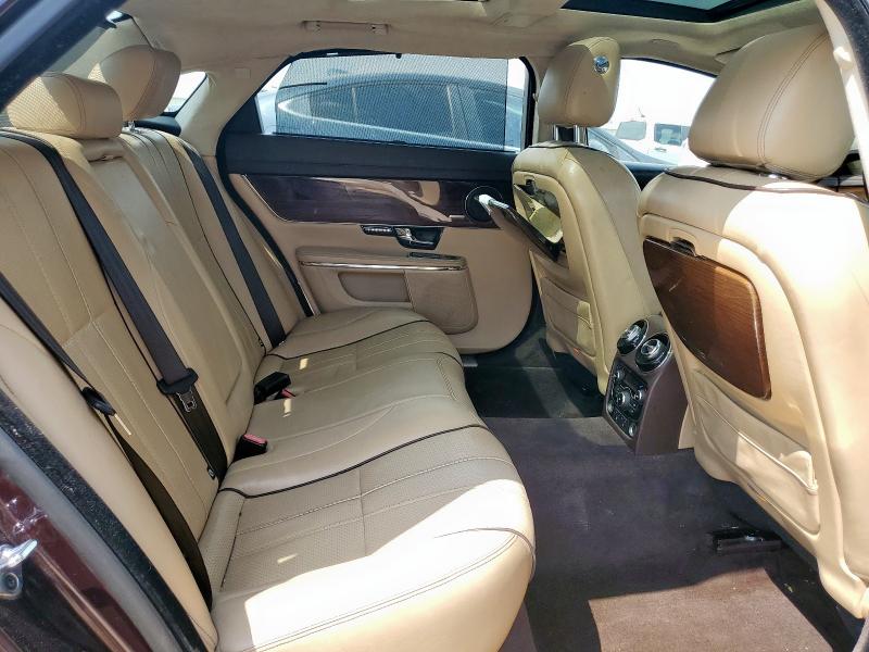 Photo 10 from auction – 2011 JAGUAR XJL SUPERC with VIN SAJWA2GE6BMV09009