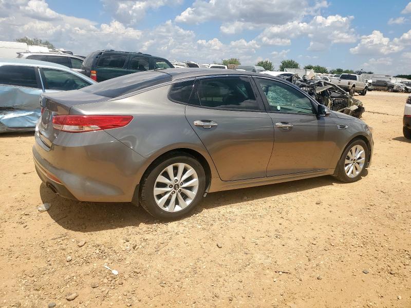 Photo 3 from auction – 2016 KIA OPTIMA EX with VIN 5XXGU4L39GG041168