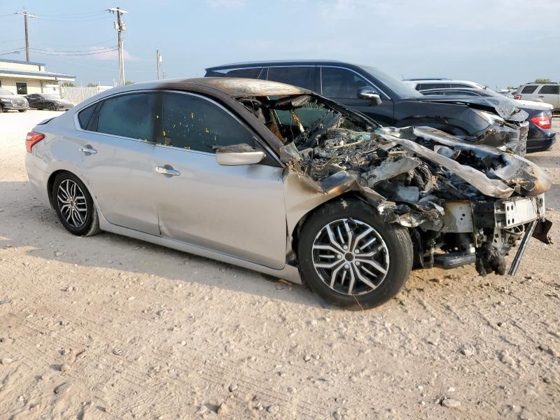 Photo 4 from auction – 2017 NISSAN ALTIMA 2.5 with VIN 1N4AL3AP4HC228415