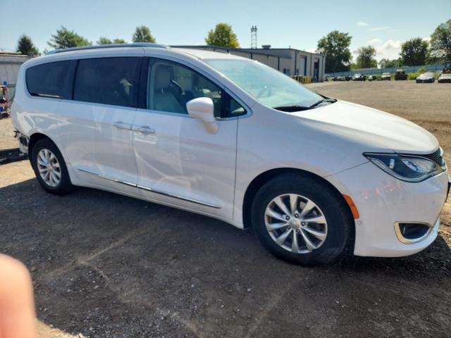 Photo 4 from auction – 2018 CHRYSLER PACIFICA T with VIN 2C4RC1EG3JR131294