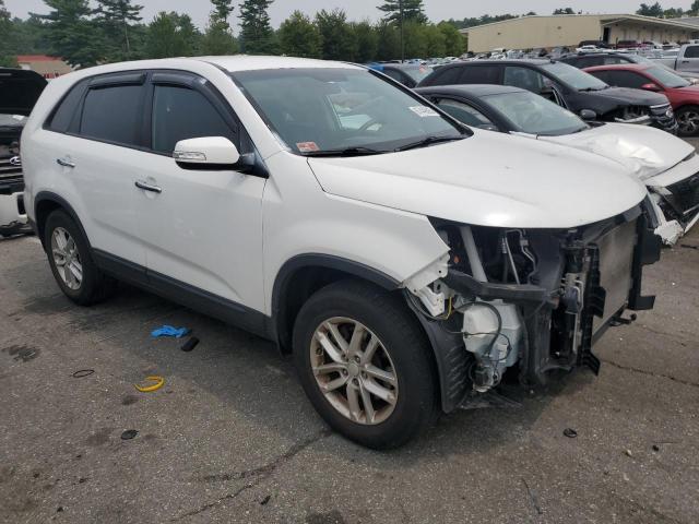 Photo 4 from auction – 2014 KIA SORENTO LX with VIN 5XYKTCA64EG458792