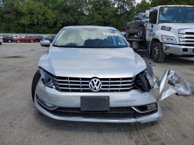 Photo 5 from auction – 2013 VOLKSWAGEN PASSAT SEL with VIN 1VWCP7A36DC027229