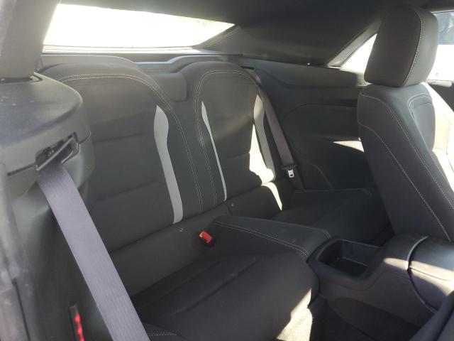 Photo 10 from auction – 2017 CHEVROLET CAMARO LT with VIN 1G1FB3DS5H0149400