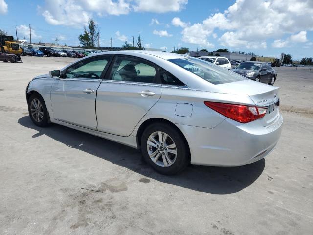 Photo 2 from auction – 2013 HYUNDAI SONATA GLS with VIN 5NPEB4AC6DH562073