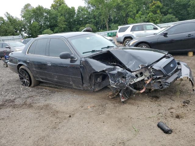 Photo 4 from auction – 2005 FORD CROWN VICT with VIN 2FAFP71WX5X158619