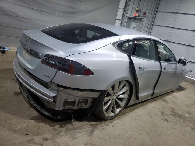 Photo 3 from auction – 2016 TESLA MODEL S with VIN 5YJSA1E27GF143156