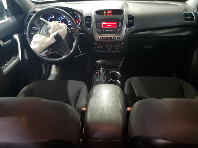 Photo 8 from auction – 2015 KIA SORENTO LX with VIN 5XYKT3A66FG630726