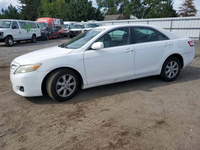 TOYOTA CAMRY BASE 2011 مع رقم تعريف المركبة 4T1BF3EK2BU755970 - صورة من المزاد