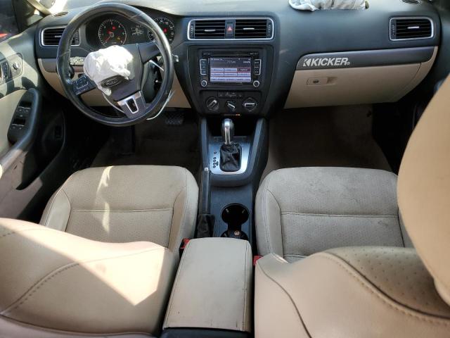 Photo 8 from auction – 2014 VOLKSWAGEN JETTA with VIN 3VWLL7AJ3EM423709