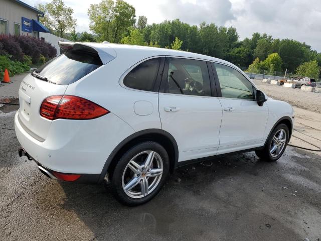 Photo 3 from auction – 2014 PORSCHE CAYENNE with VIN WP1AA2A28ELA08638