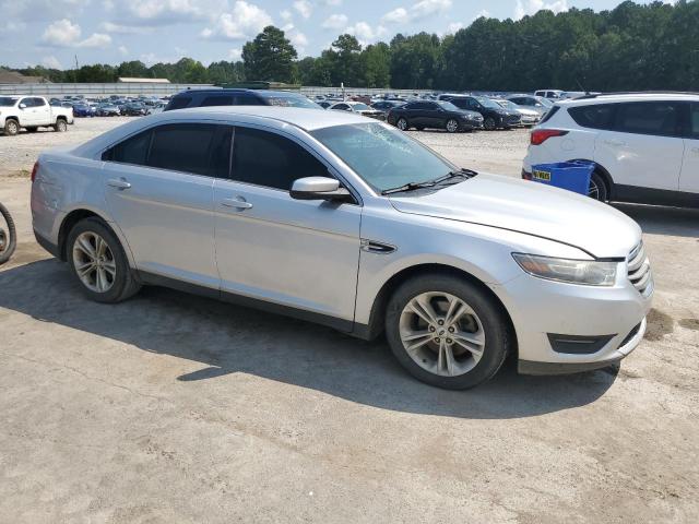 Photo 4 from auction – 2015 FORD TAURUS SEL with VIN 1FAHP2E81FG160967