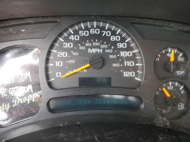 Photo 9 from auction – 2005 CHEVROLET SILVERADO with VIN 1GCEC14TX5Z317875