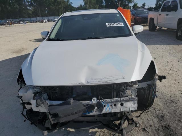 Photo 5 from auction – 2017 MAZDA 3 TOURING with VIN 3MZBN1V77HM132166