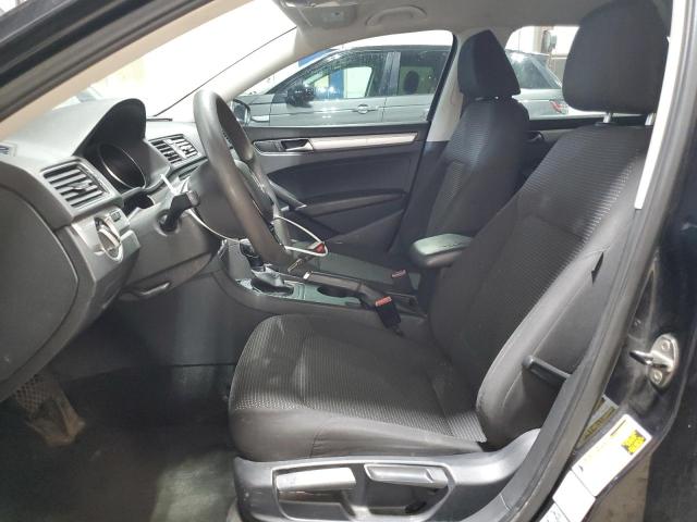 Photo 7 from auction – 2017 VOLKSWAGEN PASSAT S with VIN 1VWAT7A34HC018599