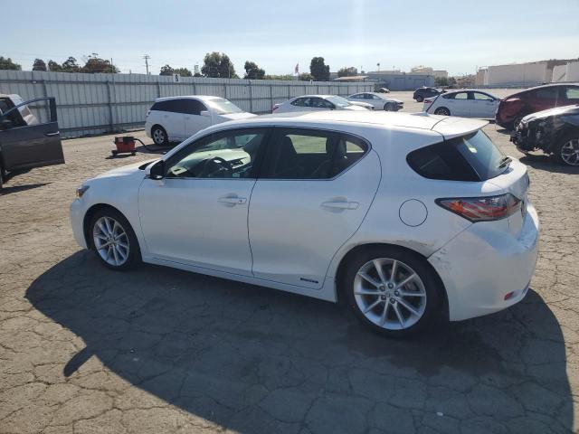 Photo 2 from auction – 2013 LEXUS CT 200 with VIN JTHKD5BH8D2167275