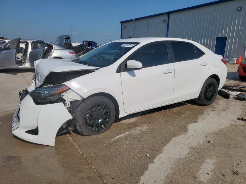TOYOTA COROLLA L 2018 with VIN 5YFBURHE0JP762415 - Photo from auction