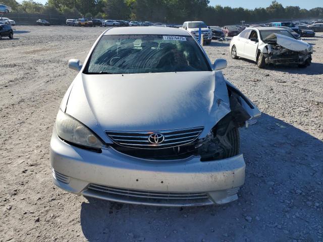 Photo 5 from auction – 2005 TOYOTA CAMRY LE with VIN 4T1BE32K45U518232