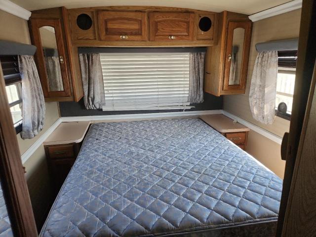 Photo 6 from auction – 1990 PACE MOTORHOME with VIN 1GBKP37N6L3314489