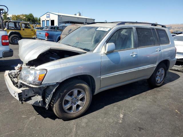 TOYOTA HIGHLANDER 2005 مع رقم تعريف المركبة JTEGD21AX50116671 - صورة من المزاد
