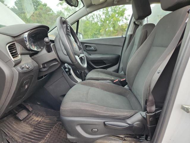 Photo 7 from auction – 2018 CHEVROLET TRAX LS with VIN 3GNCJKSB1JL395046