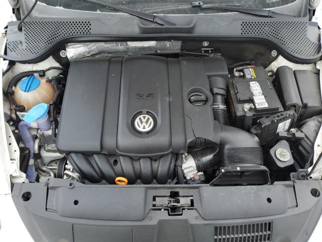 Photo 11 from auction – 2013 VOLKSWAGEN BEETLE with VIN 3VWJP7AT3DM601713