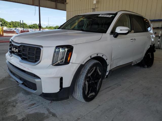 KIA TELLURIDE 2023 with VIN 5XYP6DGC1PG392995 - Photo from auction