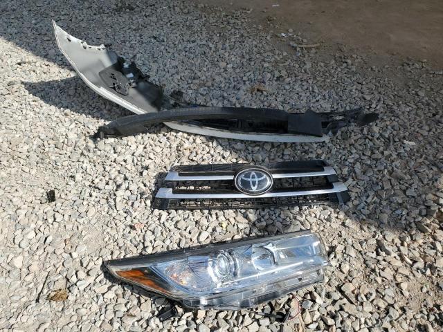 Photo 13 from auction – 2017 TOYOTA HIGHLANDER with VIN 5TDJZRFH3HS458443