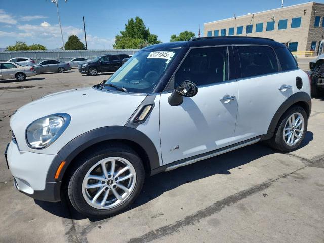 MINI COOPER S C 2015 with VIN WMWZC5C53FWT37977 - Photo from auction