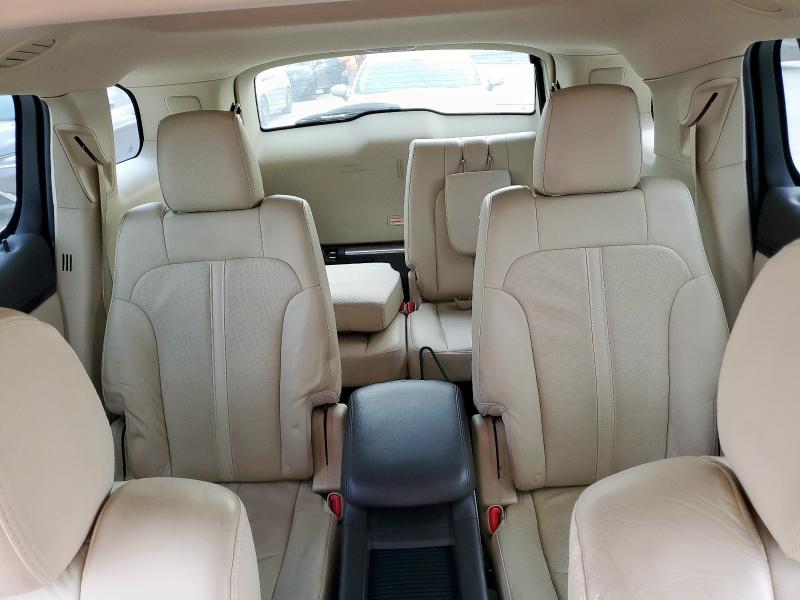 Photo 10 from auction – 2019 LINCOLN MKT with VIN 2LMHJ5AT7KBL00822