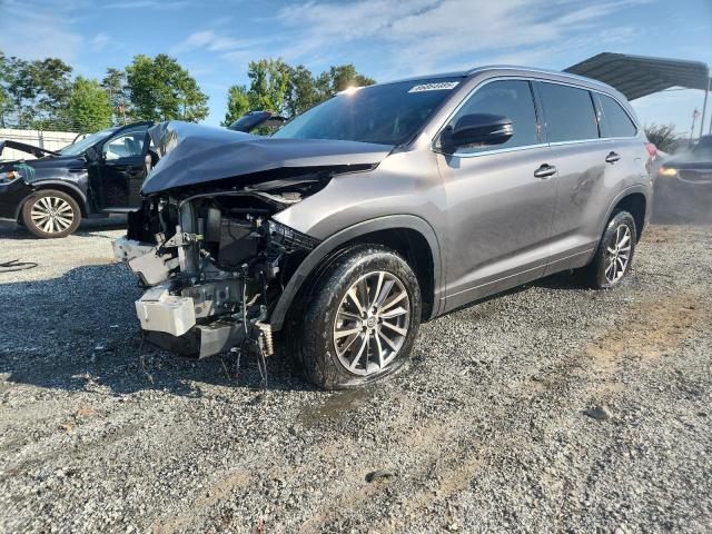 صورة رقم 1 من المزاد - 2018 TOYOTA HIGHLANDER مع VIN 5TDKZRFH5JS526736