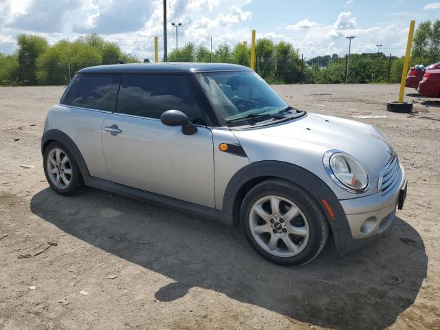 Photo 4 from auction – 2007 MINI COOPER with VIN WMWMF33597TT56851