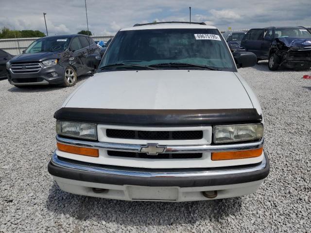 Photo 5 from auction – 2001 CHEVROLET BLAZER with VIN 1GNDT13W81K243325